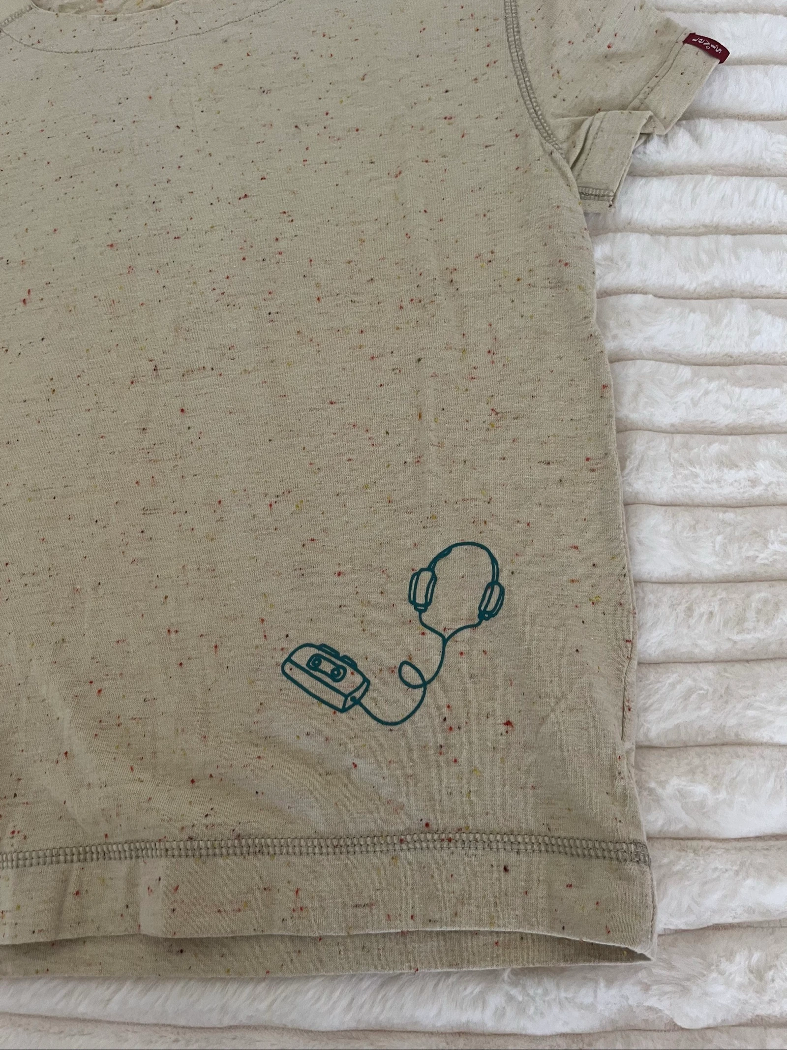 Camiseta Levi’s Red Tab para niña de 10-12 años (M) en muy buen estado – photo 4